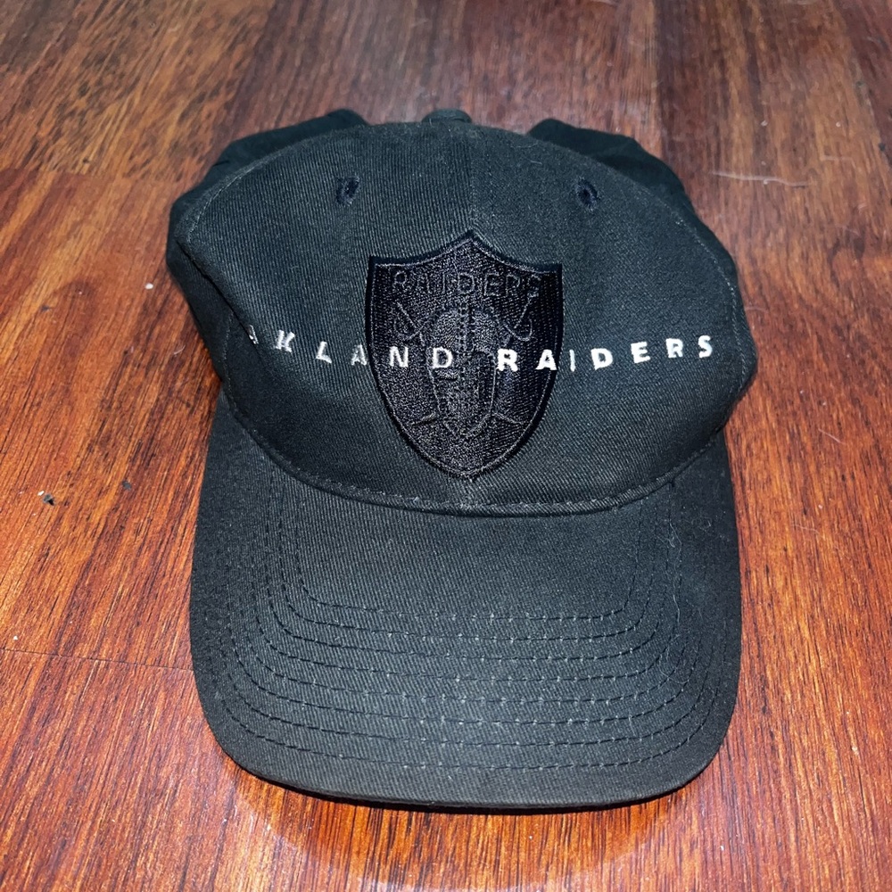 Vintage Black Oakland Raiders Snapback Hat Spell Out Logo Embroidered